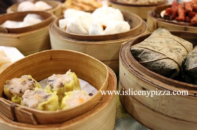Pusat Kuliner Kaki Lima Legendaris di Hong Kong